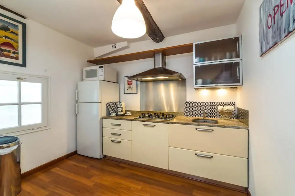 Charliz Apartment 2 - Near Palace of Festivals and Conferences