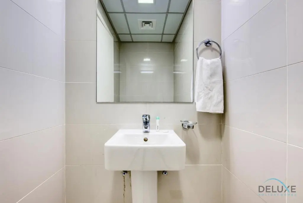 Fresh 2BR Apartment at Park Central Business Bay by Deluxe Holiday Homes