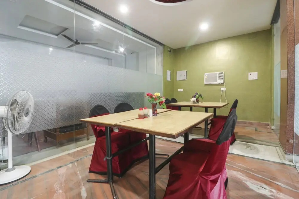 Motel J K by OYO Rooms
