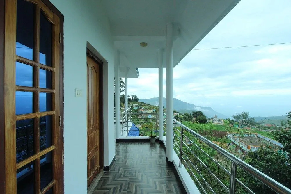 OYO 24363 Maliekkal Residency