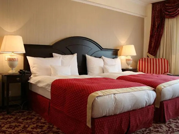 Palace Resort And Spa