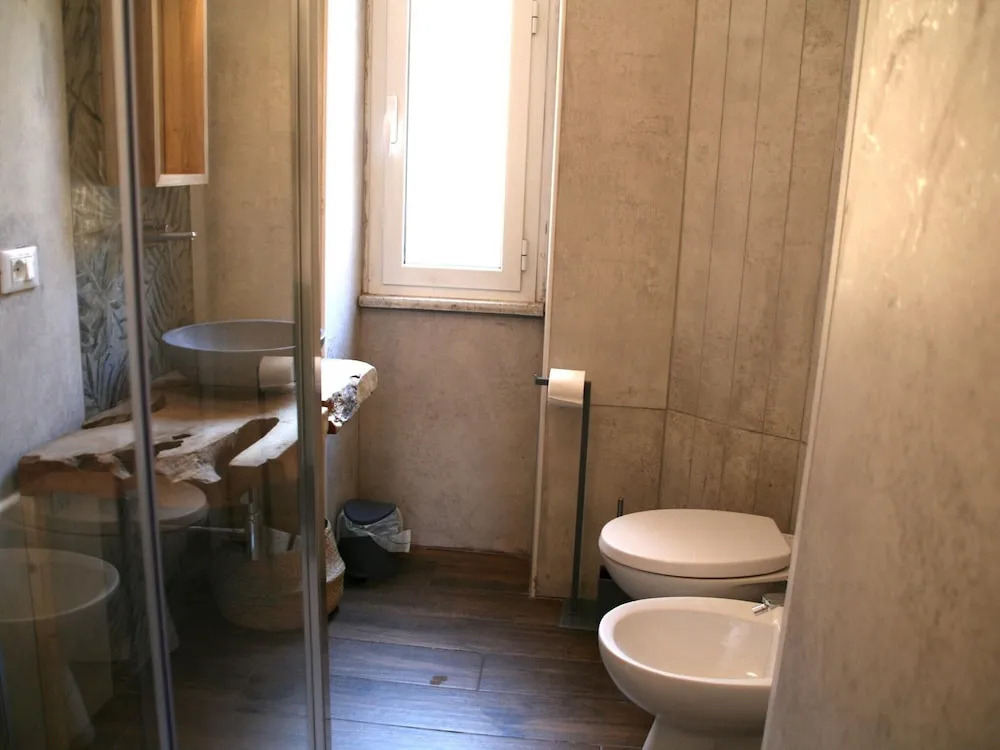 Spacious apartment in Rome