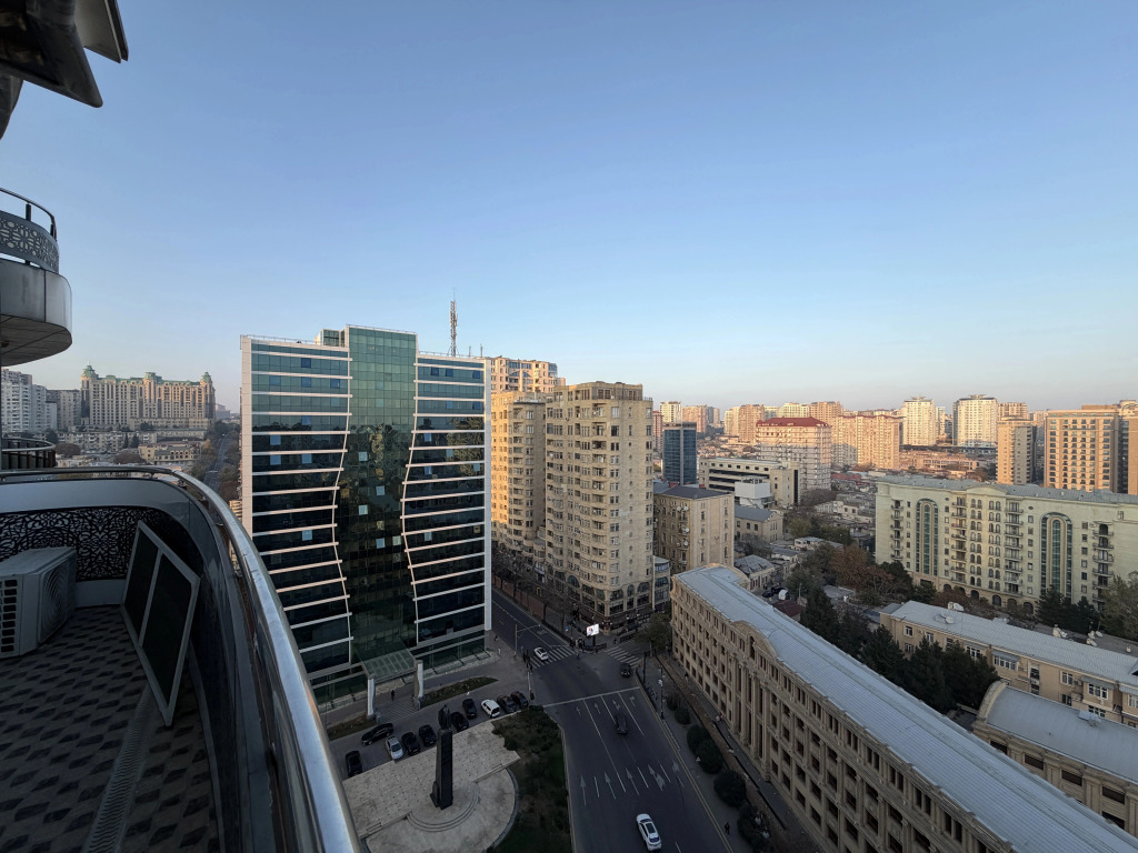 Апартаменты Nizami Sea View apart