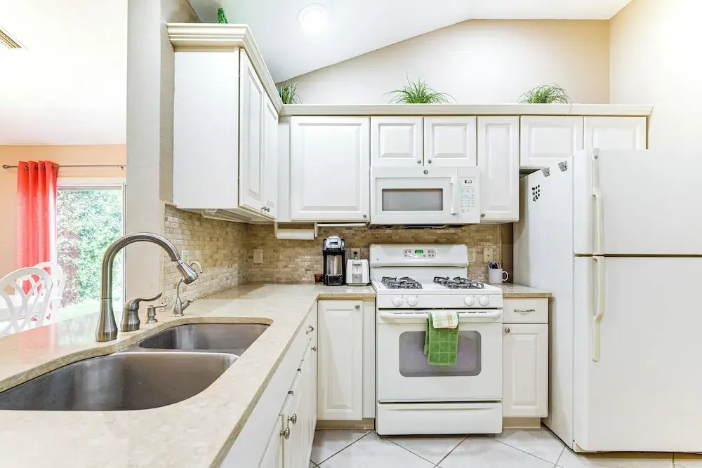 Single-Story Home with Golf Cart in The Villages