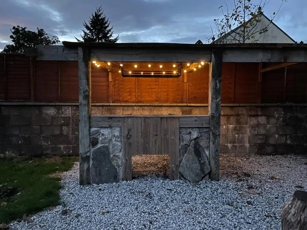 Tay Bunkhouse