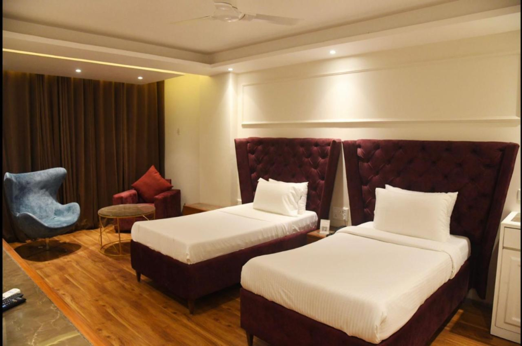 Hotel Vintage (By The Arc)