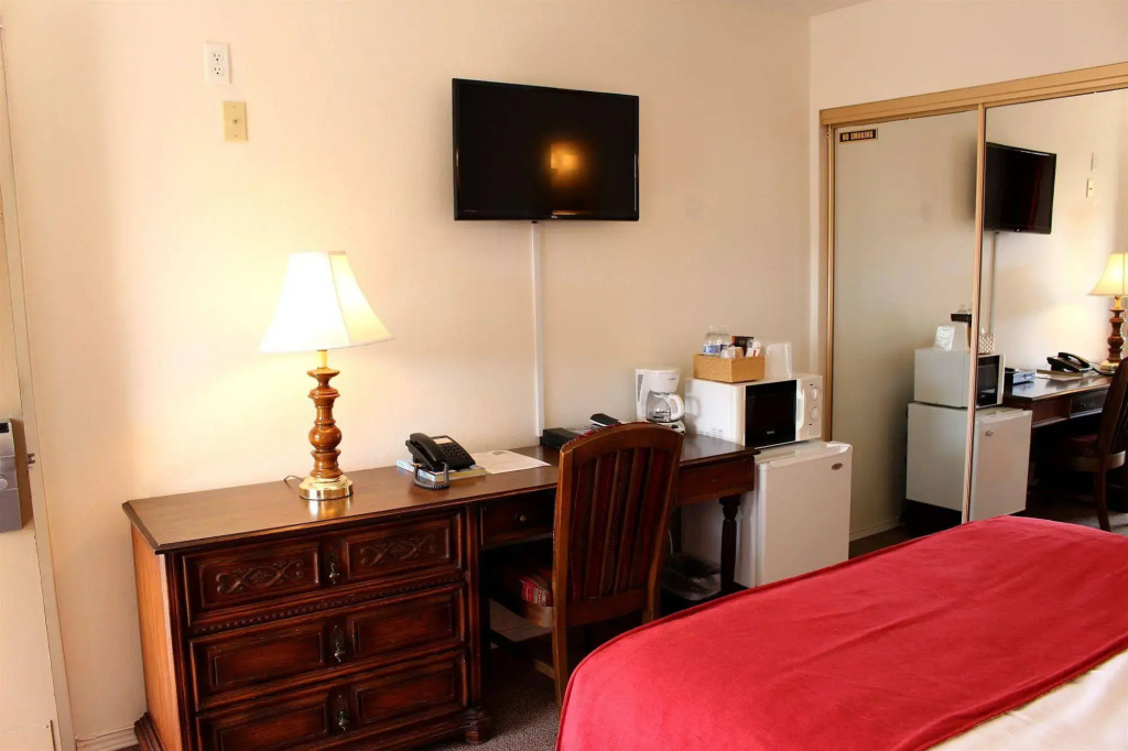 Sovana Inn