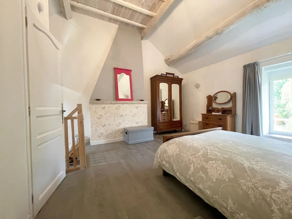 Maison De LEtang
