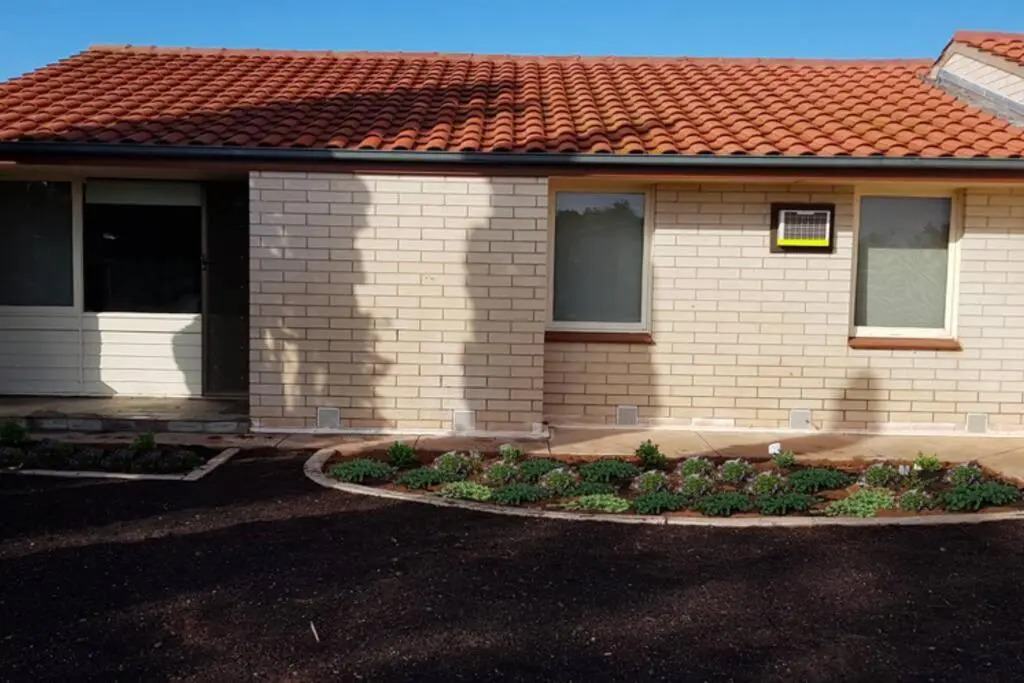 Warmont Apartments Self Contained Home