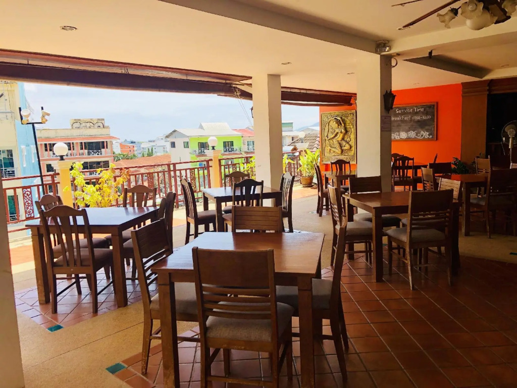 Jiraporn Hill Resort