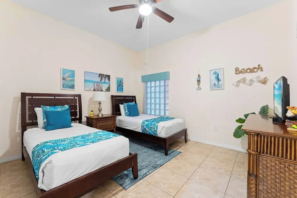 Cozy Cove Caribe Escape for 8!