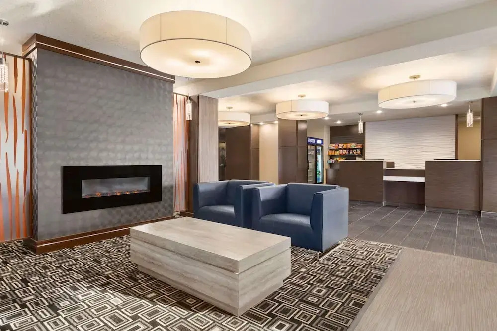 Days Inn & Suites Yorkton