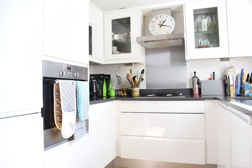 2 Bedroom Top Floor Apartment in Islington