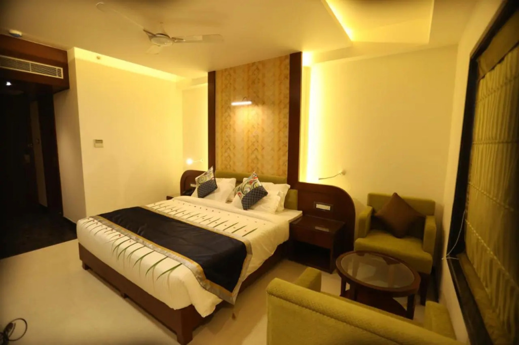 The Pinnacle INN Sarnath