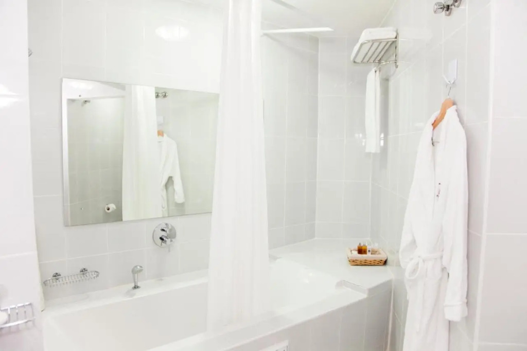 The African Regent Hotel