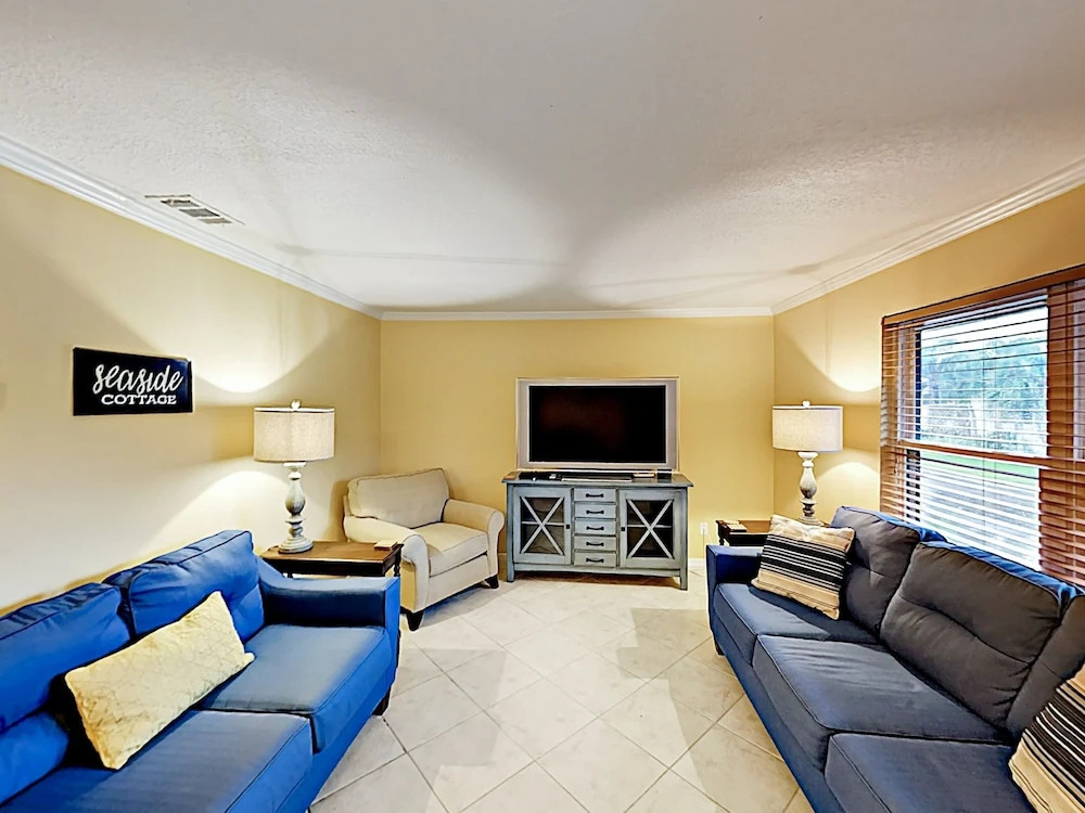 7 Saint Augustine - 2 Bedroom Condo
