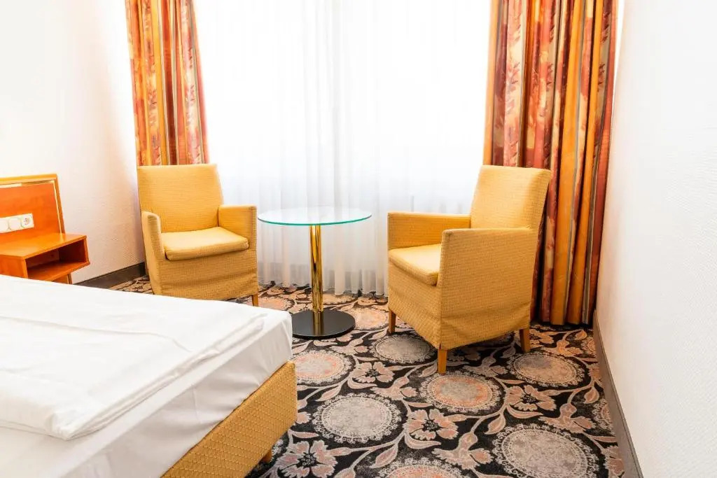 Dom Hotel