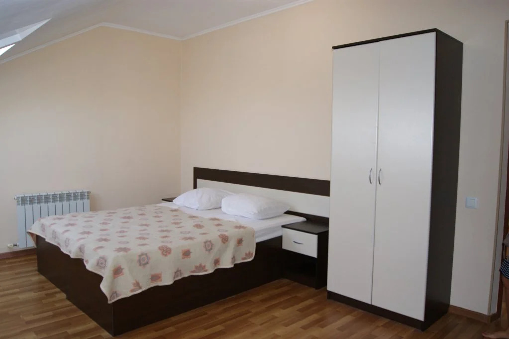 Kotedzhi V Dzhemete Guest House