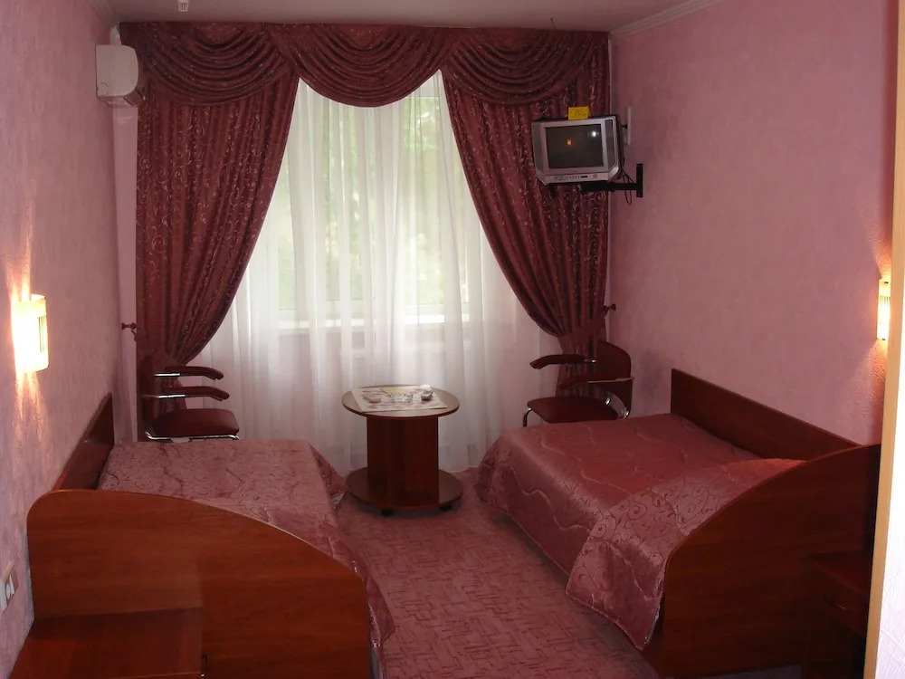 Hotel Znannya