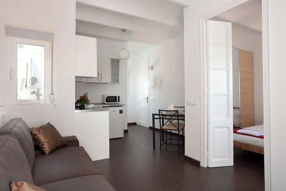 Beautiful Penthouse Next to Sagrada Familia