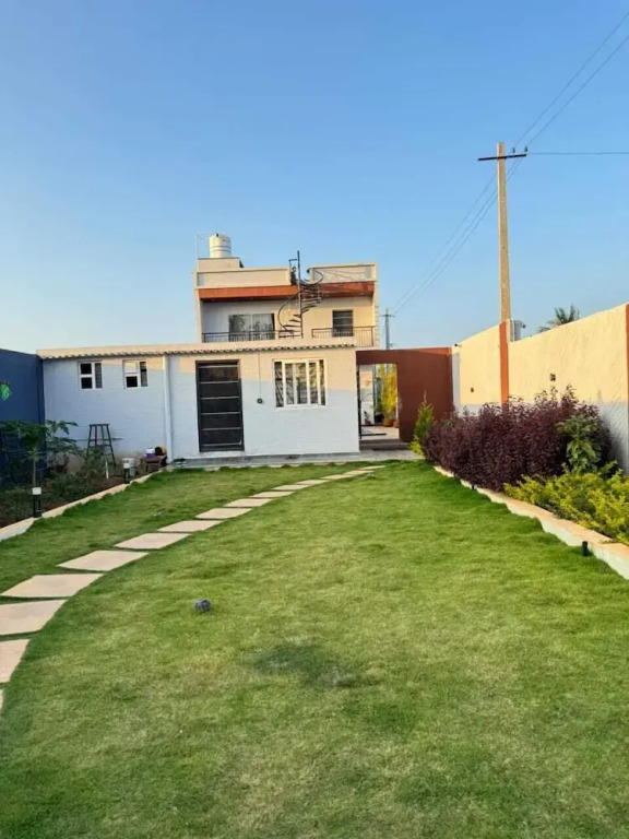 H&R Paradise Villa