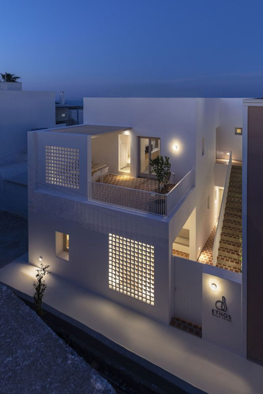 Ethos Vegan Suites Fira, Santorini