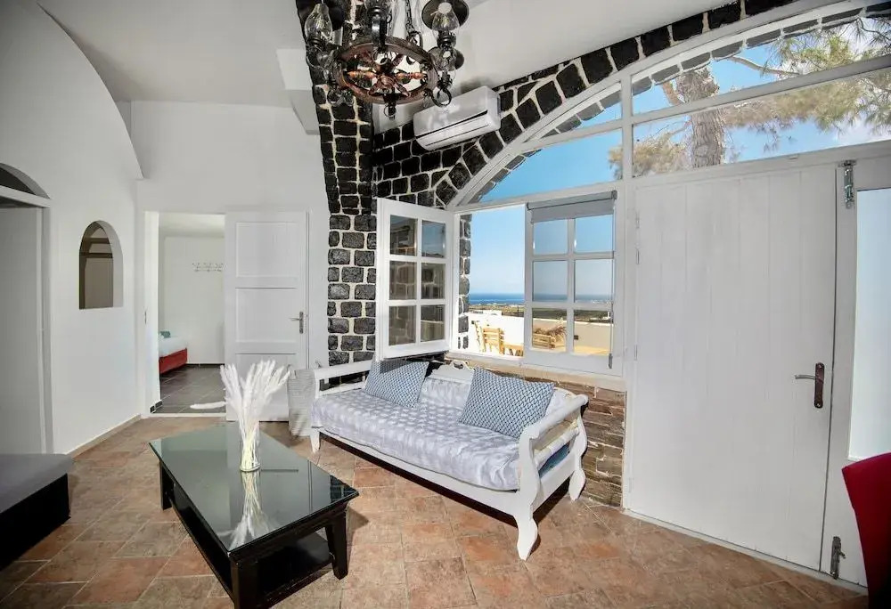 Dawn Suites Santorini