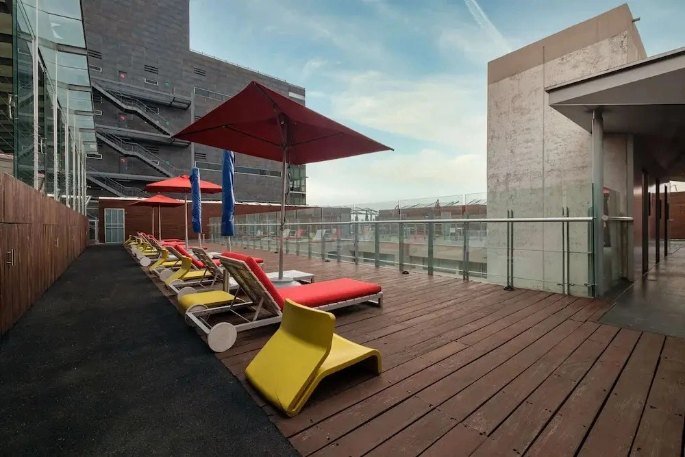 Bright 2BR in Polanco Steps From Antara Soumaya