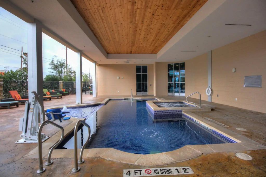 Hotel Indigo Waco by IHG