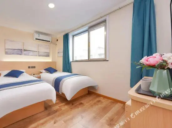 Jia Li Hua Hotel Chain (Communication University of China West Gate)