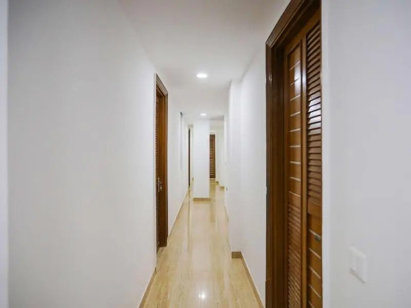 OYO 79600 The Premium Villa