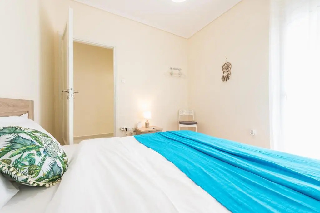 Modern 2BD apt in Athens DT, 2-min metro