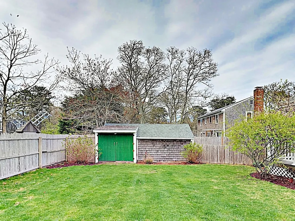 87 West Pond Rd Home 3 Bedrooms 2 Bathrooms Home