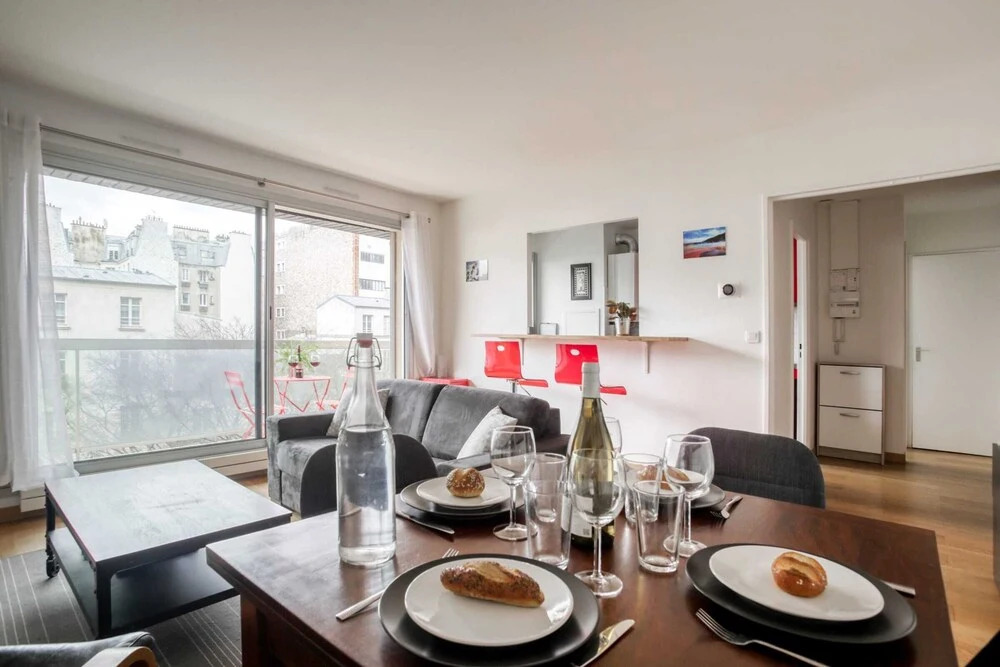 Homely Oberkampf Apartment for 4 Guests