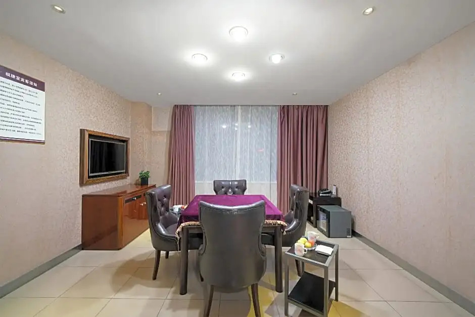Dongguan South Grand China Hotel