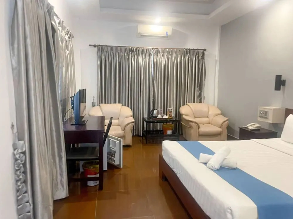 Best Central Point Hotel