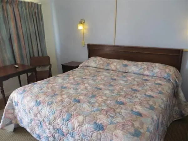 Glo Motel