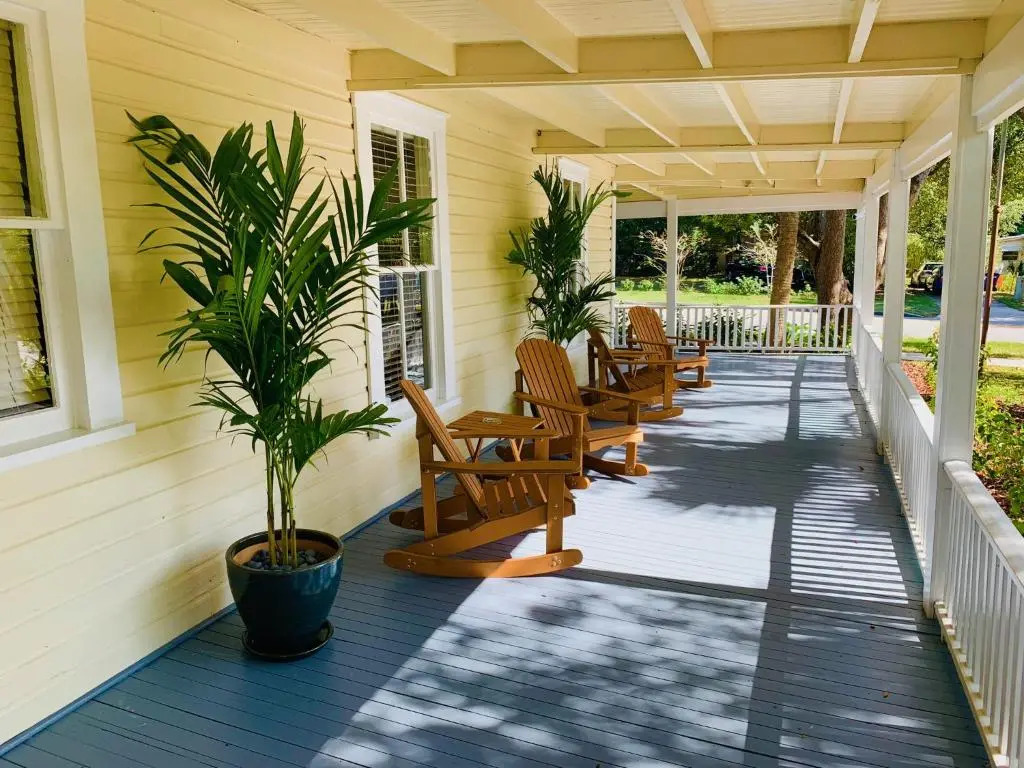 Lake Minneola Inn