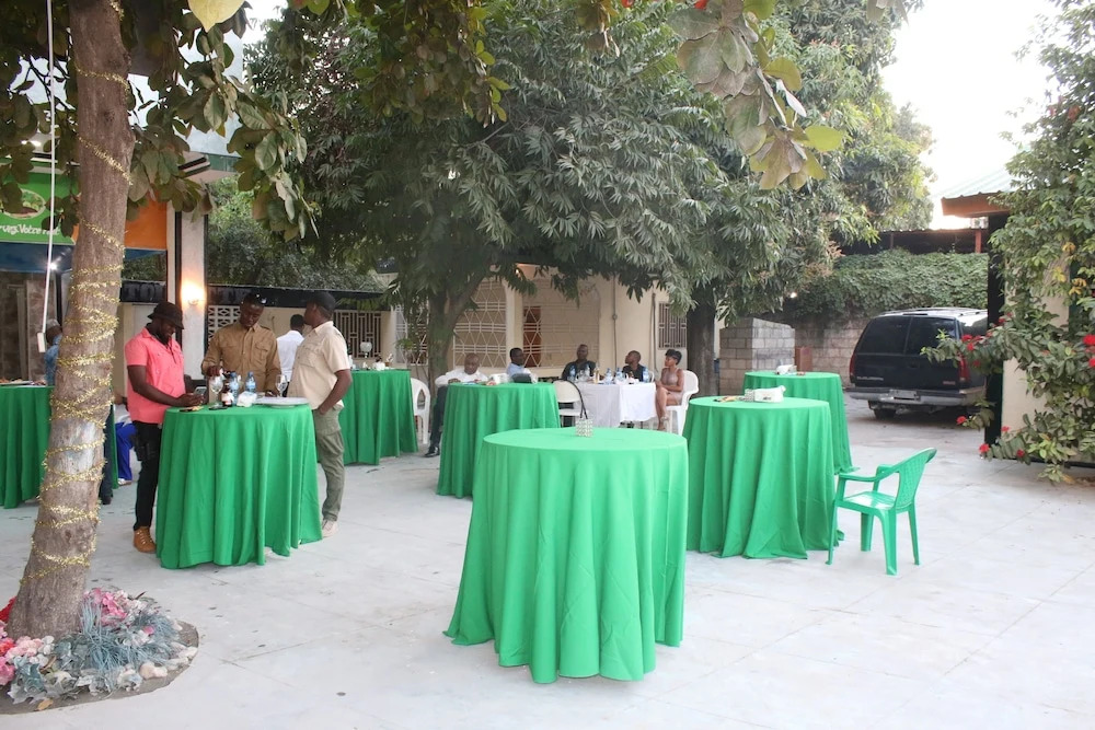 PC ENTREPRISES Hotel