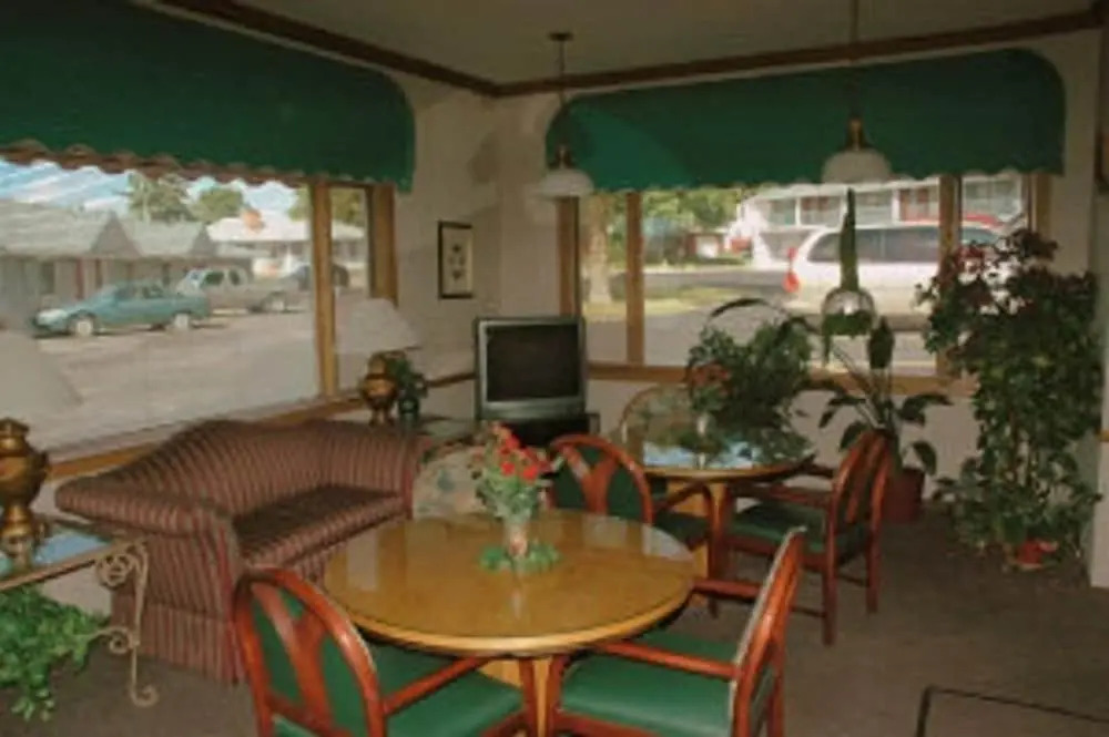 Lakeview Inn