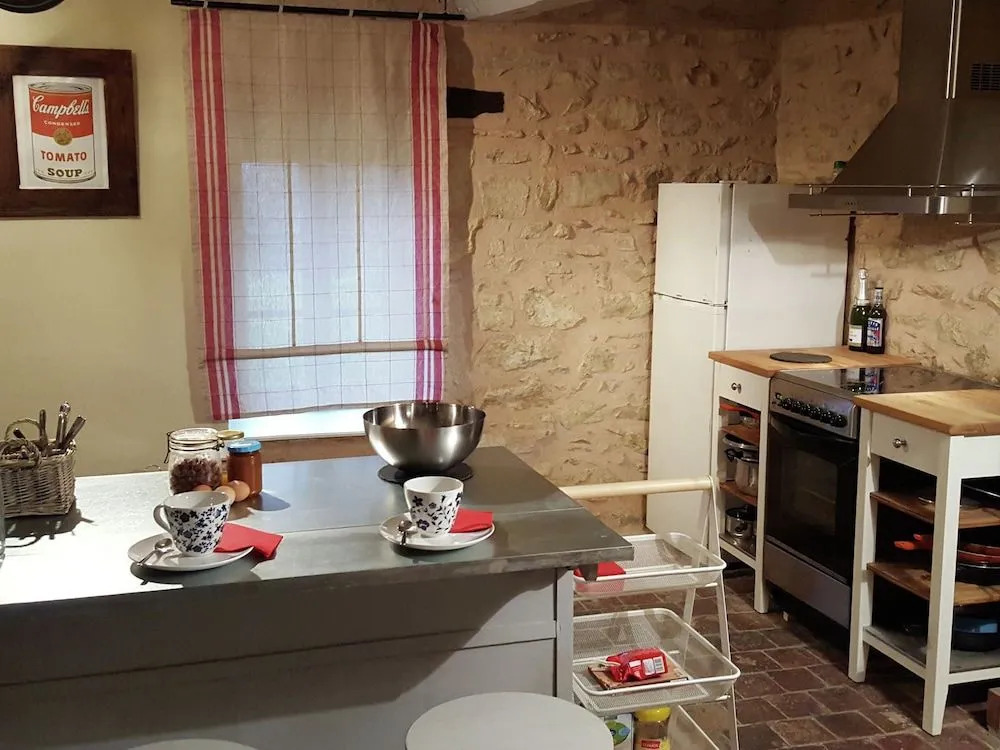 Cosy Castle in Onlay with Swimming Pool