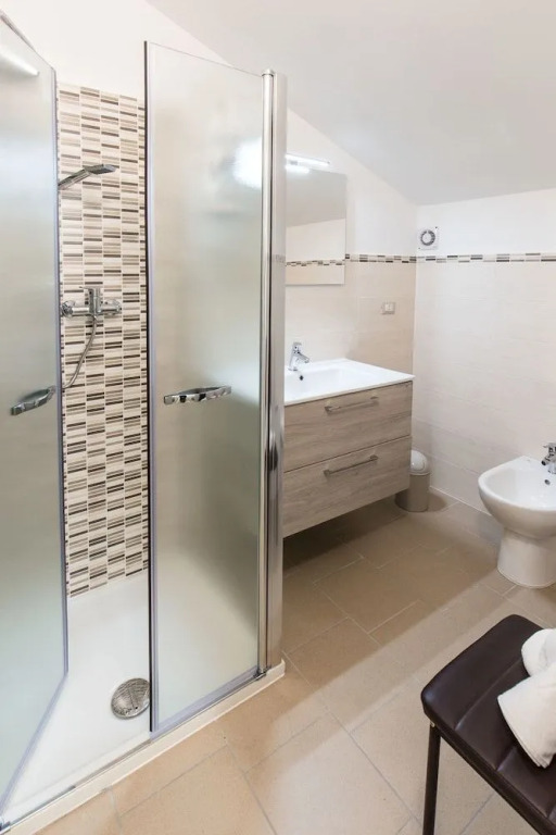 B&B Honey Spa