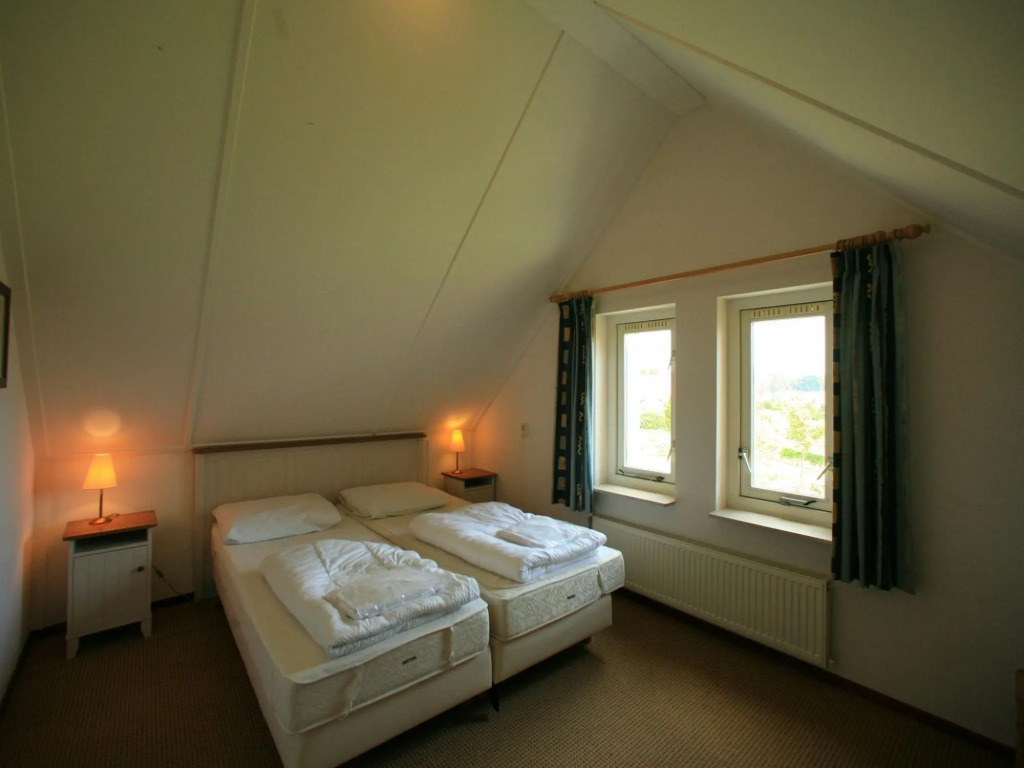 Pet-friendly Villa in Park Ankeveen