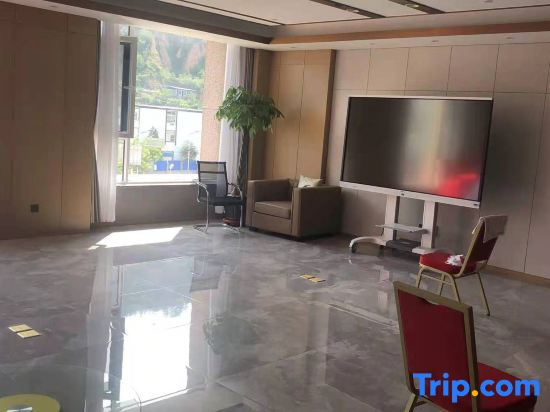 Yonghe Wenchang Hotel