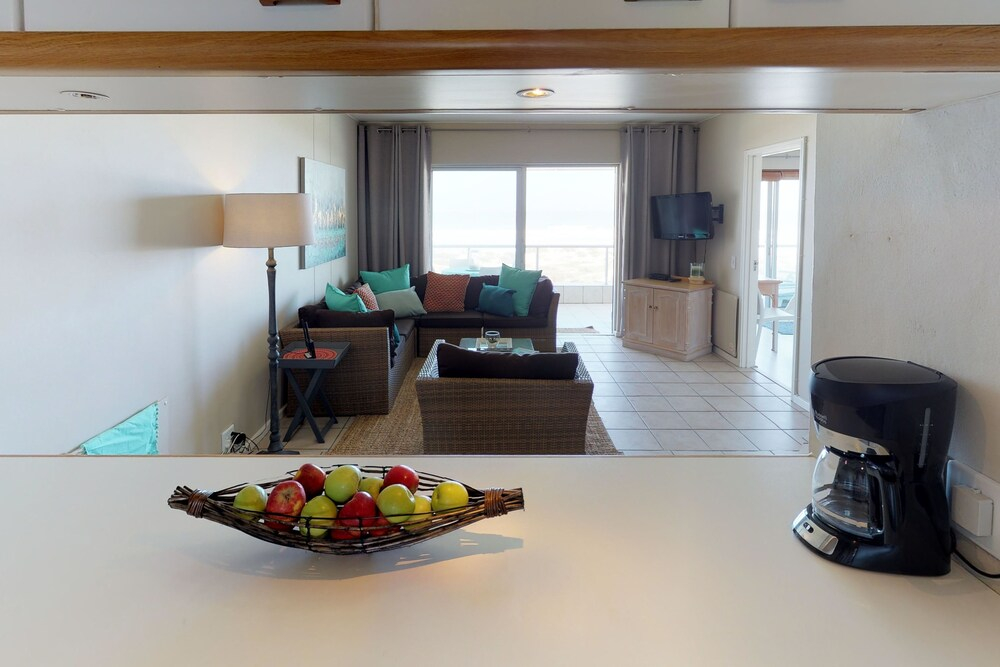 Dolphin Beach Hotel Self Catering Apartments