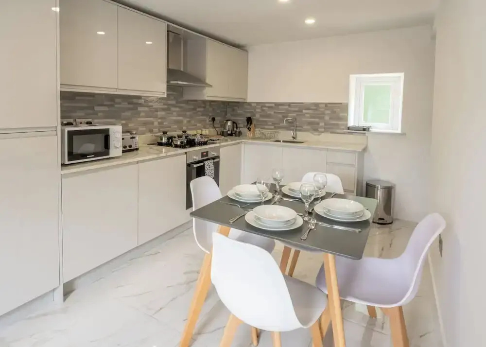 Eden Grove Holiday Homes by Guestz
