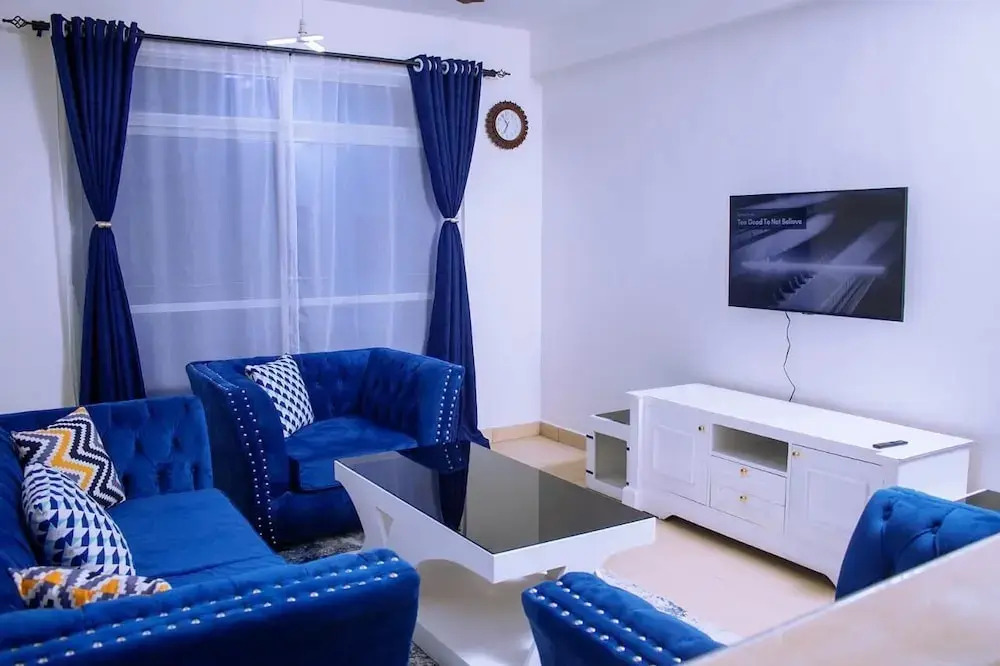 Lux Suites Mkomani Holiday Apartments
