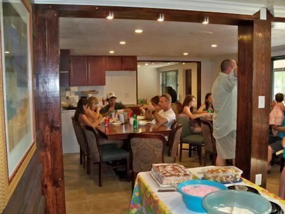 Lake Roy Beach Inn - Winter Haven