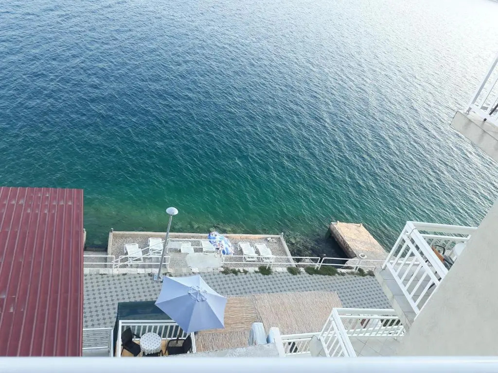 Apartmani Leženić Dada
