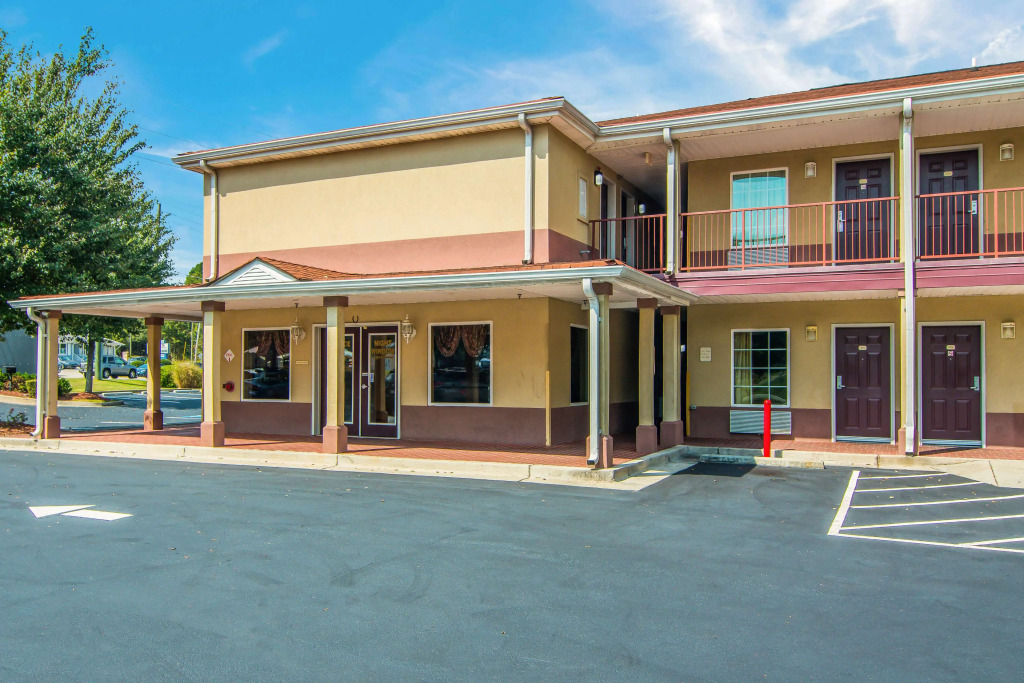 Americas Best Value Inn - Mableton
